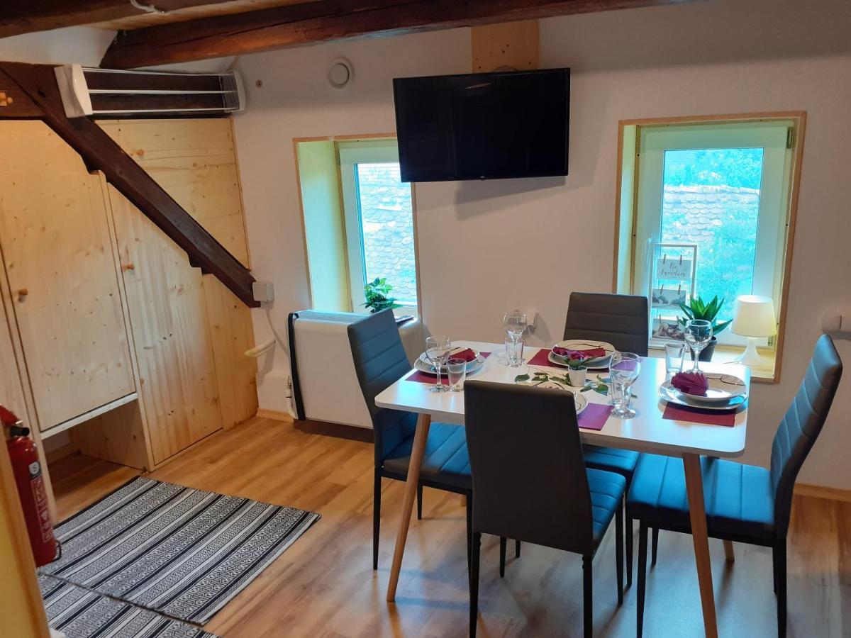 Tomas Old House - River Apartments Visoko  外观 照片